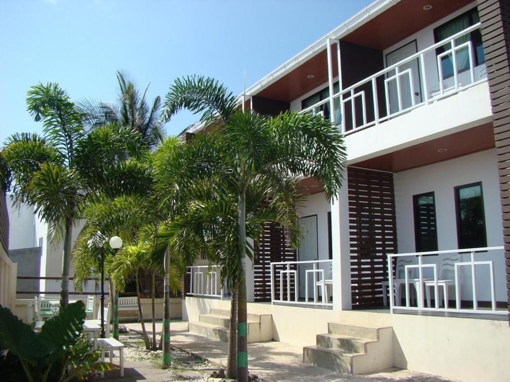 Sea Beach Koh Larn 2 Hotel ภายนอก รูปภาพ
