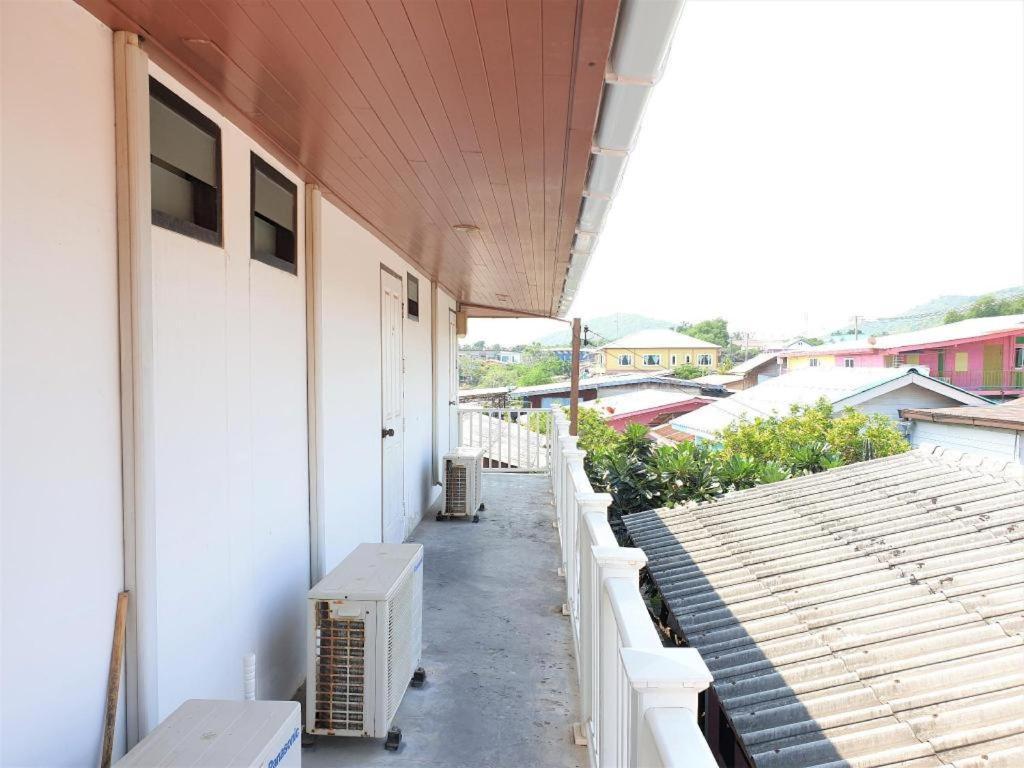 Sea Beach Koh Larn 2 Hotel ภายนอก รูปภาพ