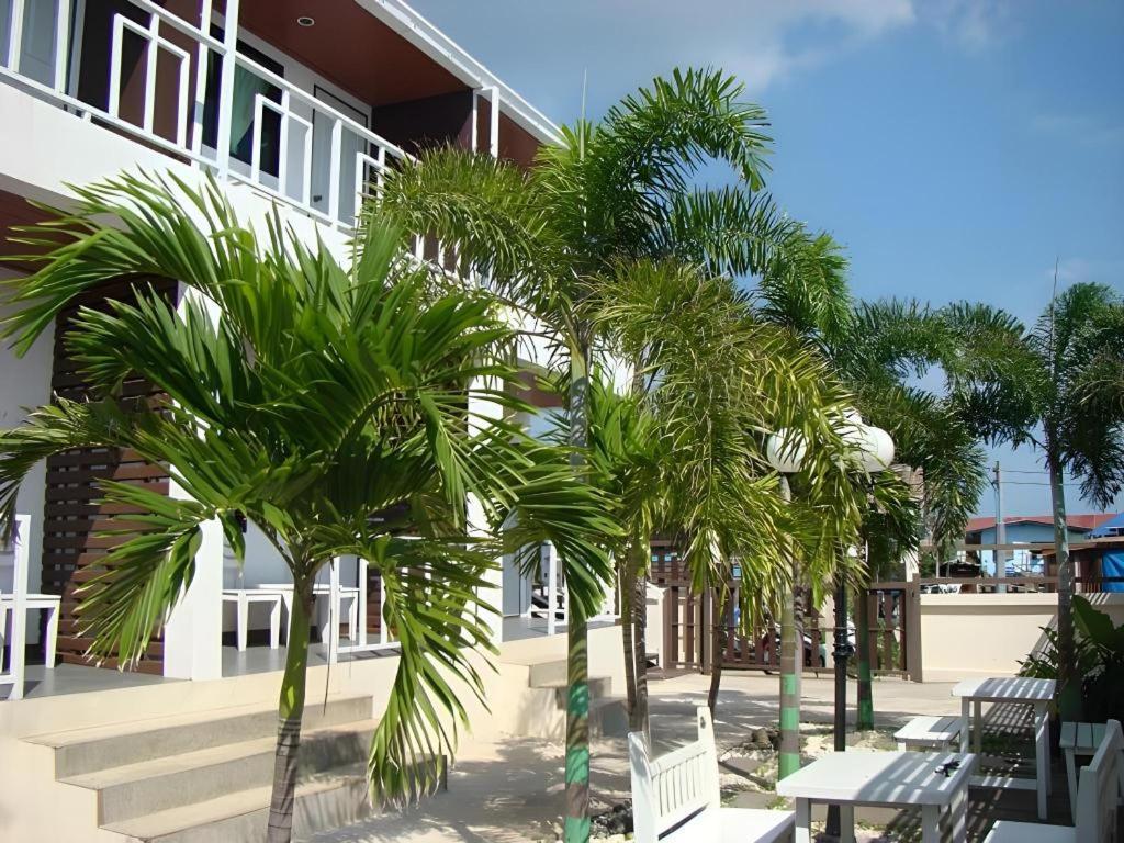 Sea Beach Koh Larn 2 Hotel ภายนอก รูปภาพ