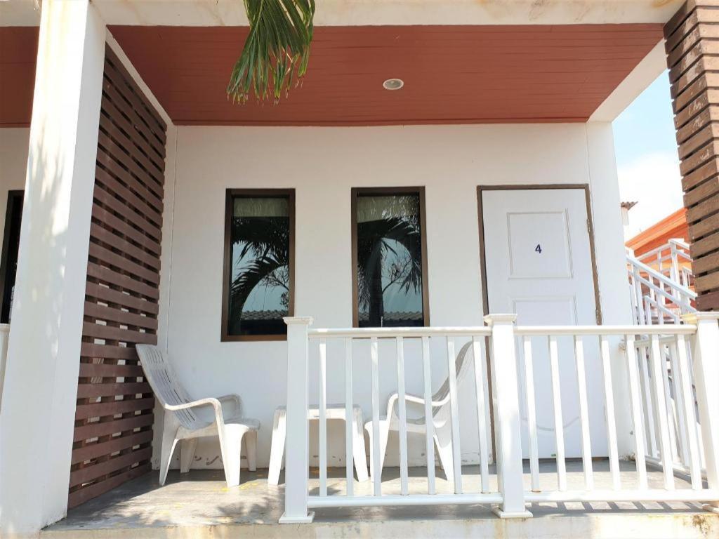 Sea Beach Koh Larn 2 Hotel ภายนอก รูปภาพ